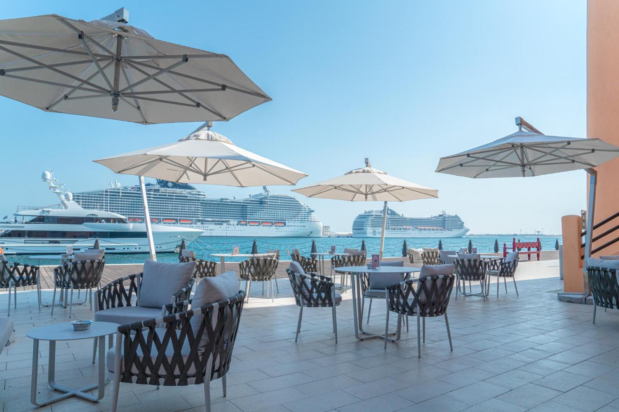 Mina Hotel And Residences By The Torch الدوحة المظهر الخارجي الصورة The Yacht Club