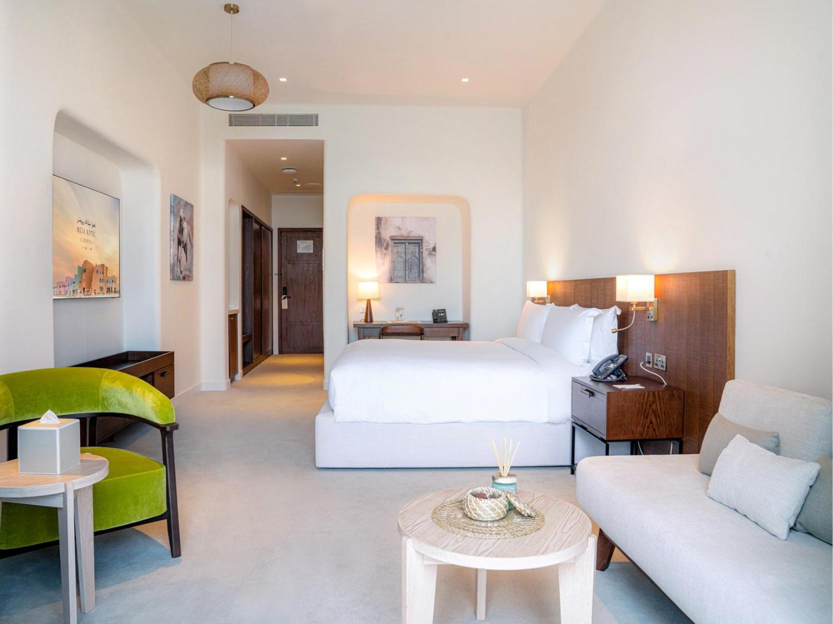 Mina Hotel And Residences By The Torch الدوحة المظهر الخارجي الصورة A guest room at the hotel